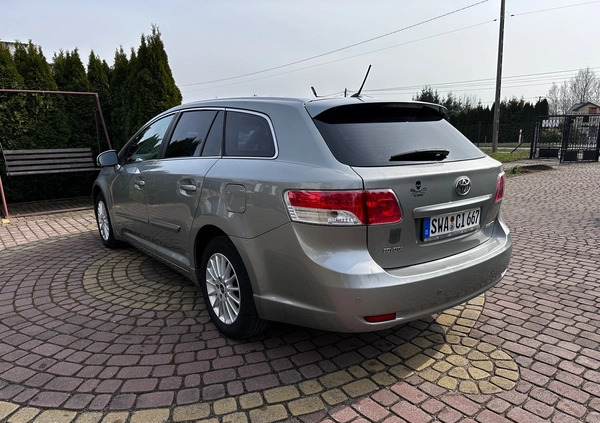 Toyota Avensis cena 28999 przebieg: 198700, rok produkcji 2009 z Kock małe 379